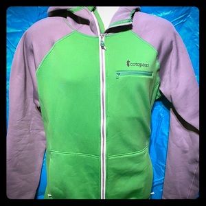 Cotopaxi Sambaya hooded stretch fleece